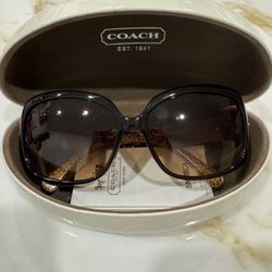 uthentic COACH Scarlett HC8027 Sunglasses - Signature Logo Arm/Studs