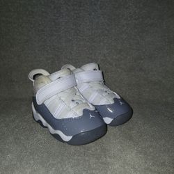   Toddler Jordan 6  Size 4c