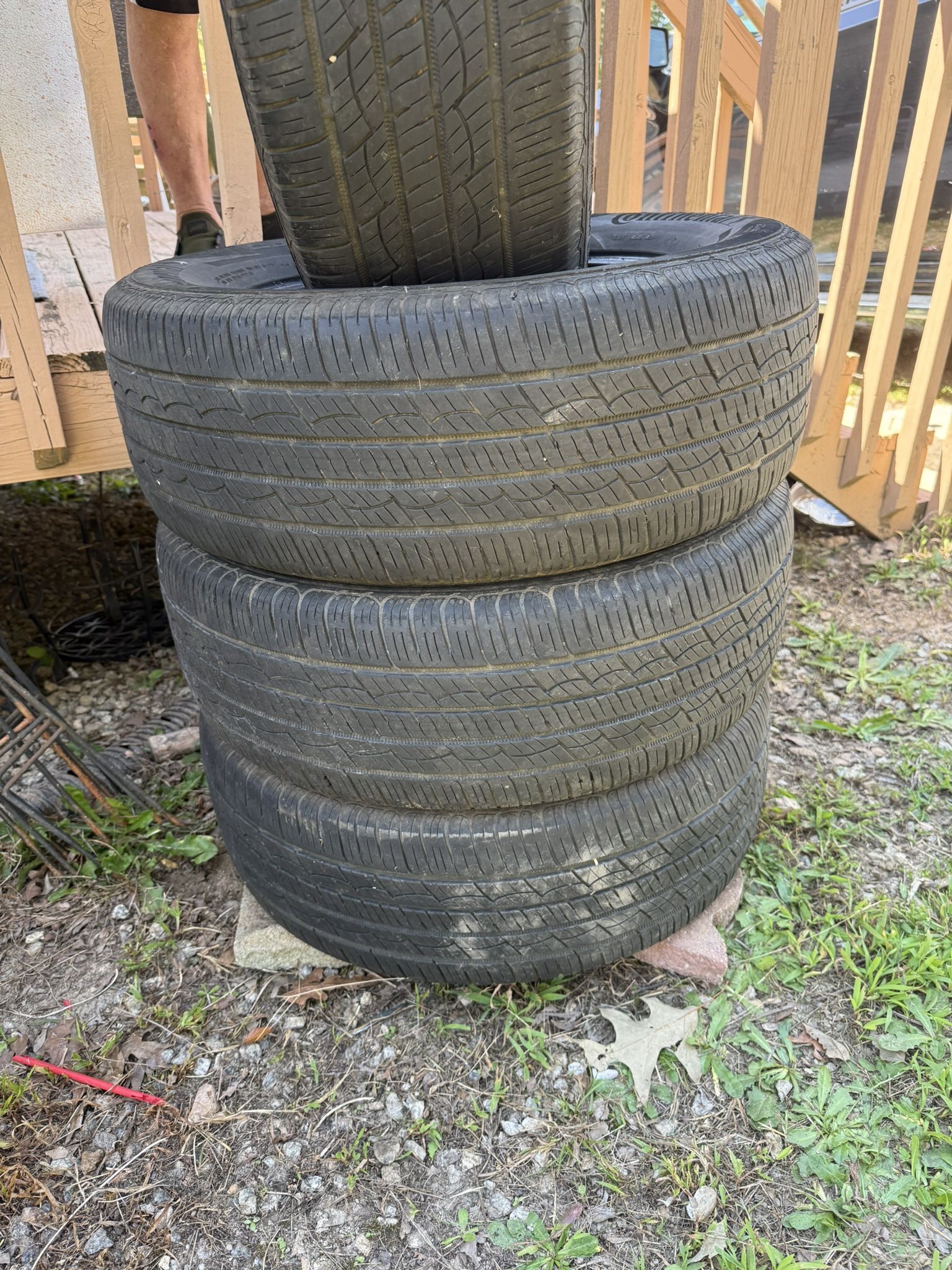 4 Tires