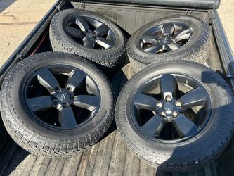 oem 20” Ram 1500 wheels 275/60r20 tires 5x5.5 5x139.7