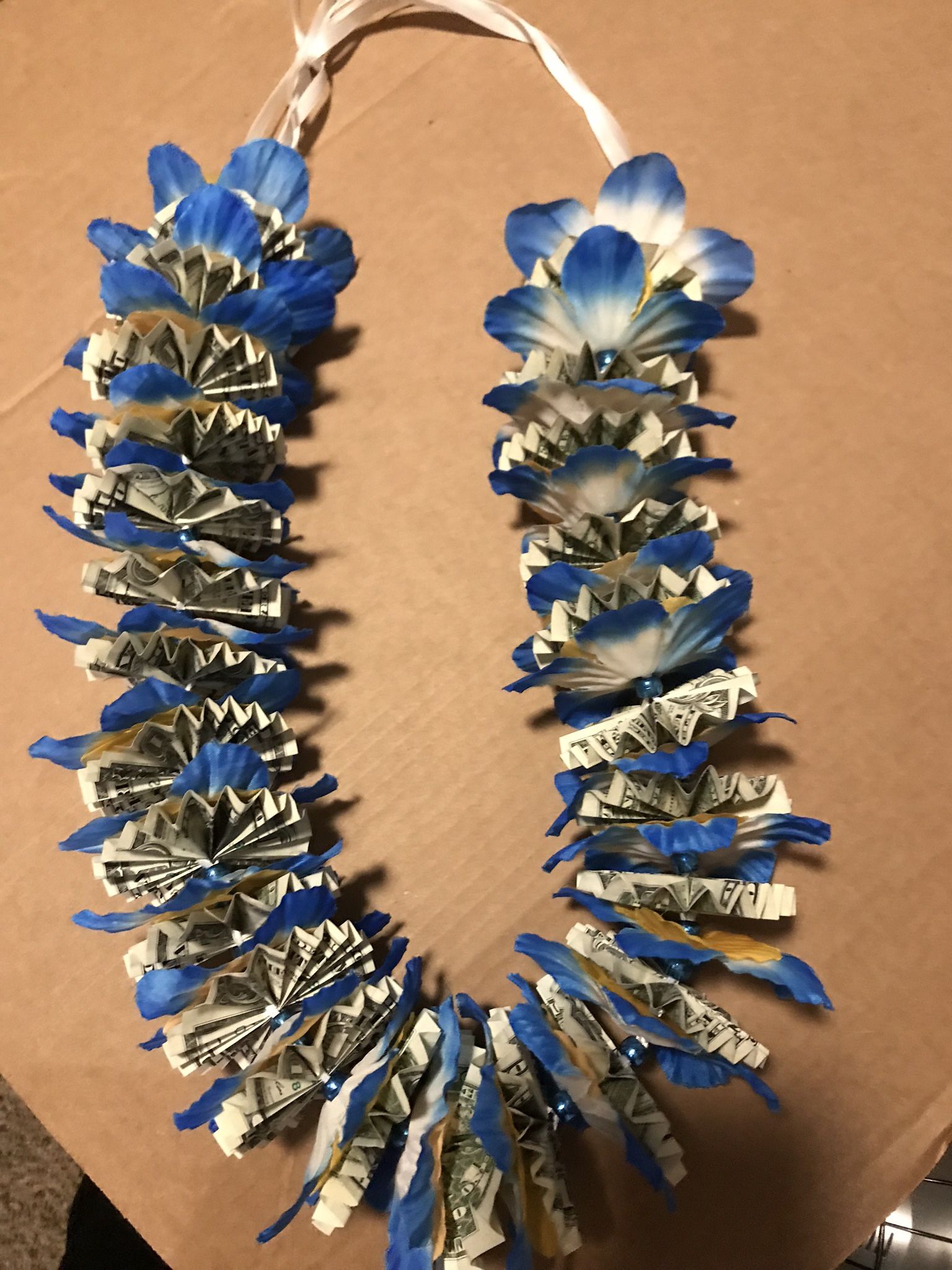 Graduation Money Leis