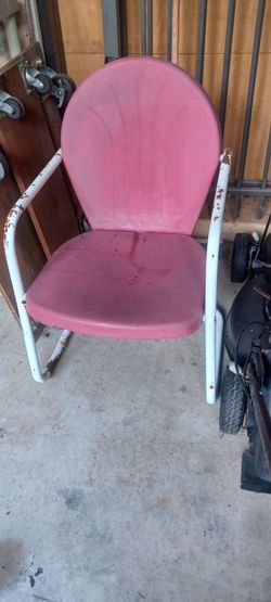 Decent condition vintage chair. $20