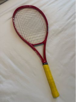 Yonex Vcore 98+ 4/14 grip
