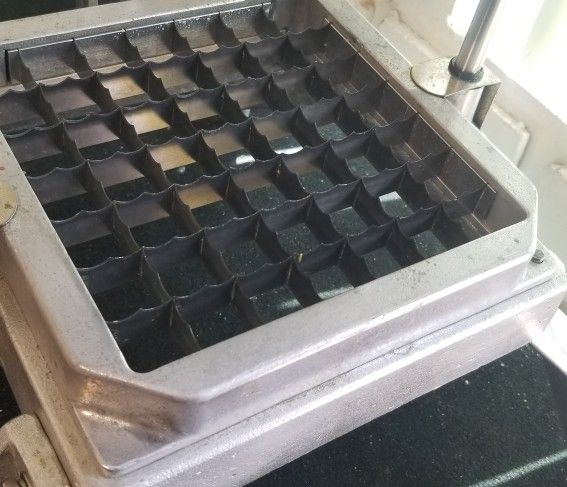 Lettuce Cutter