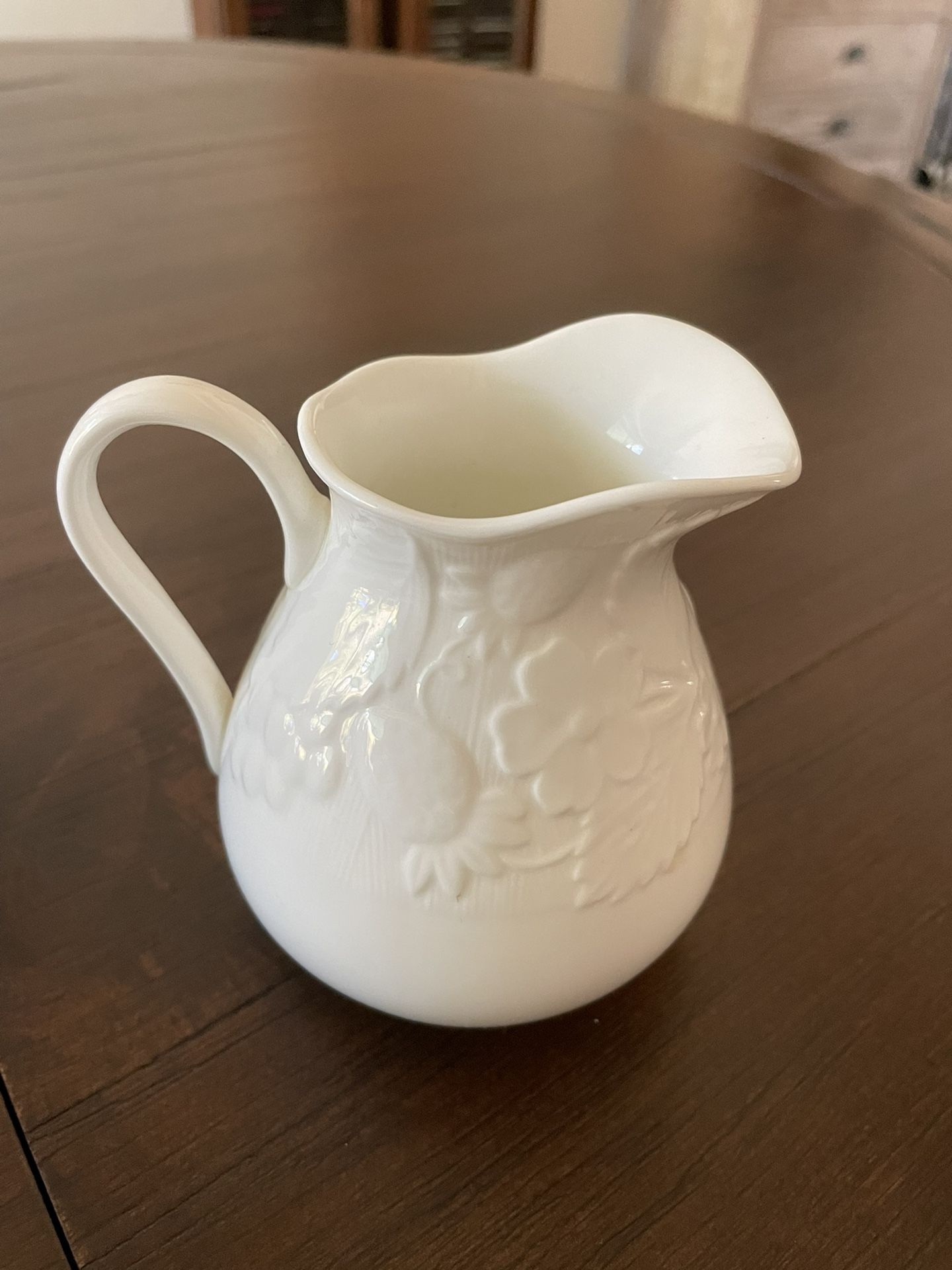 Wedgewood  Creamer