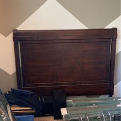 Queen Size Bed Frame With Head Board 