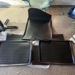 NEW OMAC Car Floor Mats- Missing Driver’s Side 