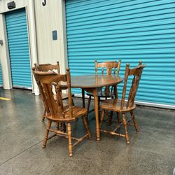 * Vintage Wood Table With Chairs (FULL SET) * FREE DELIVERY