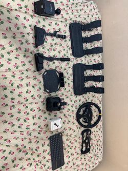 Moza R3 bundle and accessories.