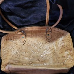 Handmade Leather Beige Purse