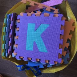 Big Alphabet Foam Letter puzzle pieces