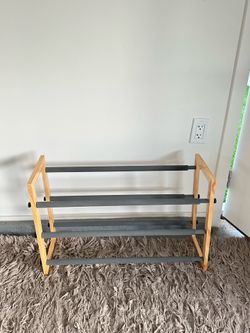 Extended shoe rack