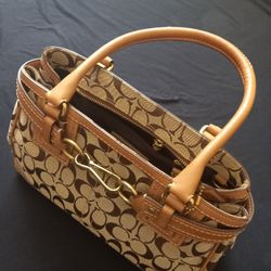 Coach  Handbag 
