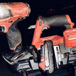 Milwaukee Fuel Tools And Batteries 