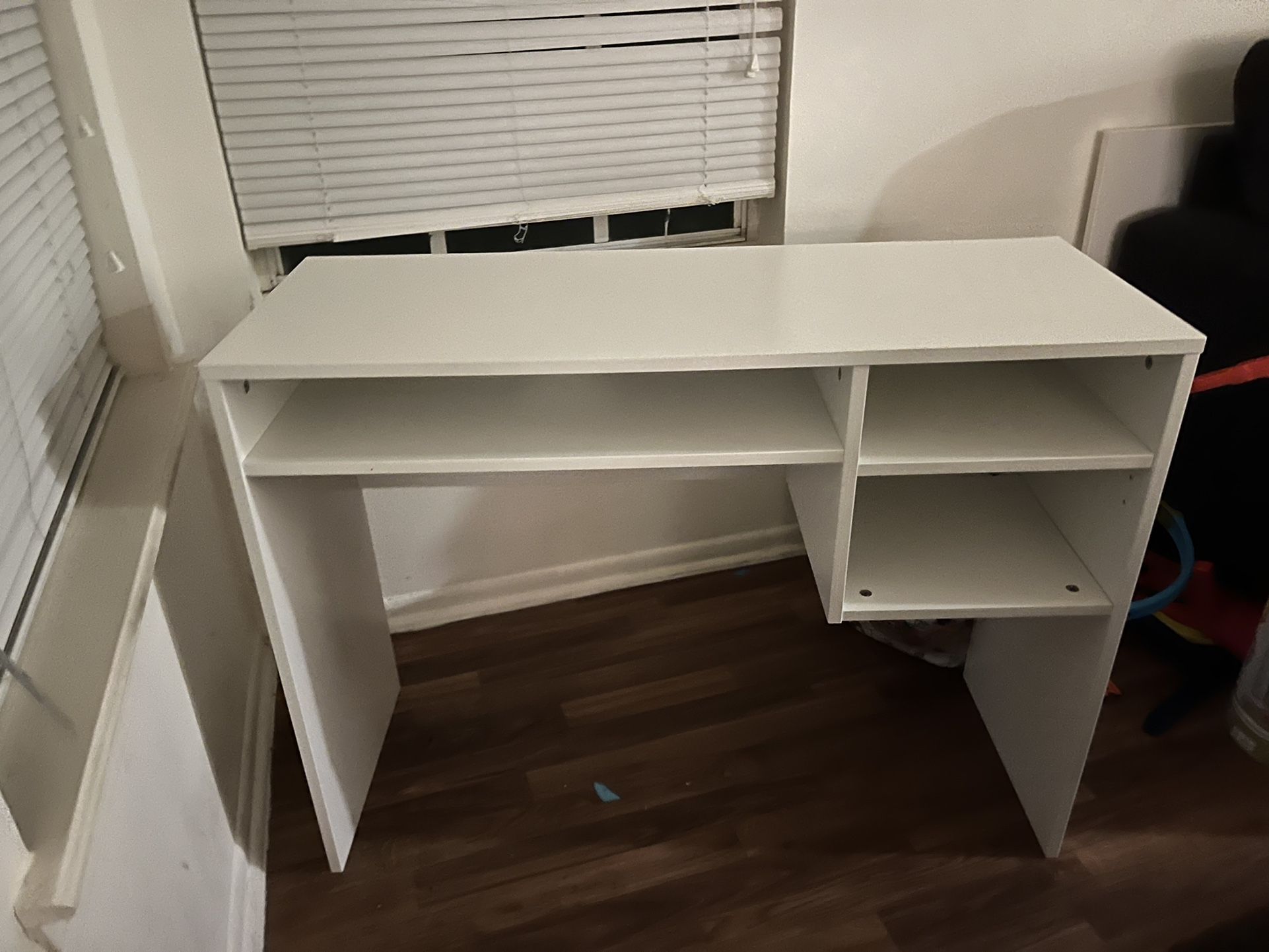 Student Writing Desk with Storage (White)