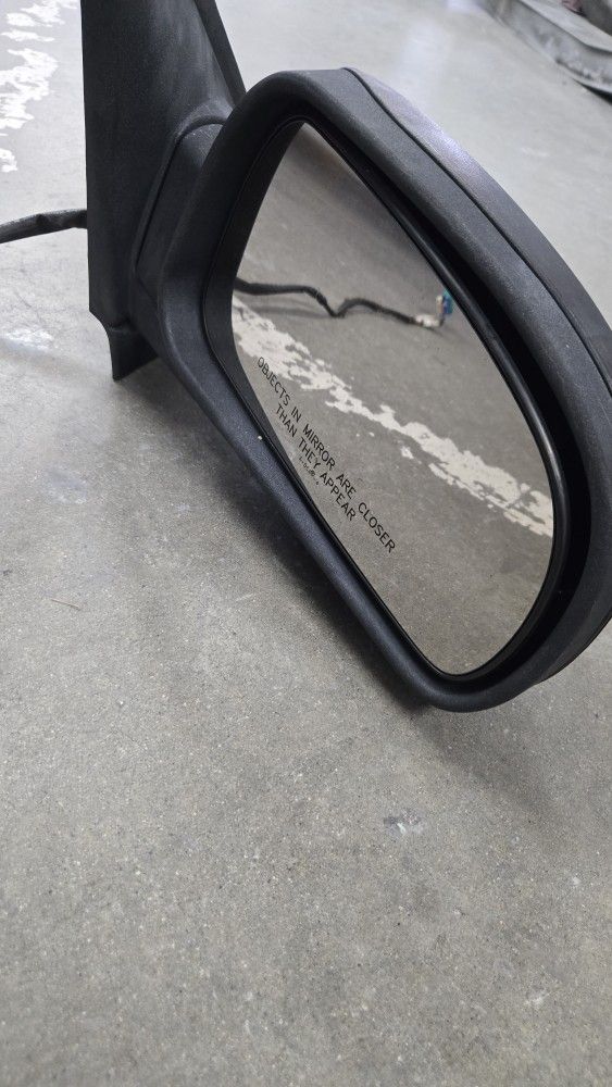 Chevy Trailblazer Mirror