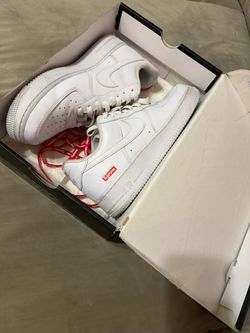 Supreme air force size 9