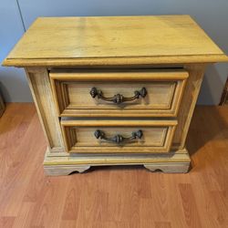 Used Burlington Oak 2 Drawer Nightstand 