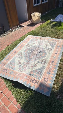 Rug