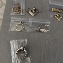 Women’s gold jewelry