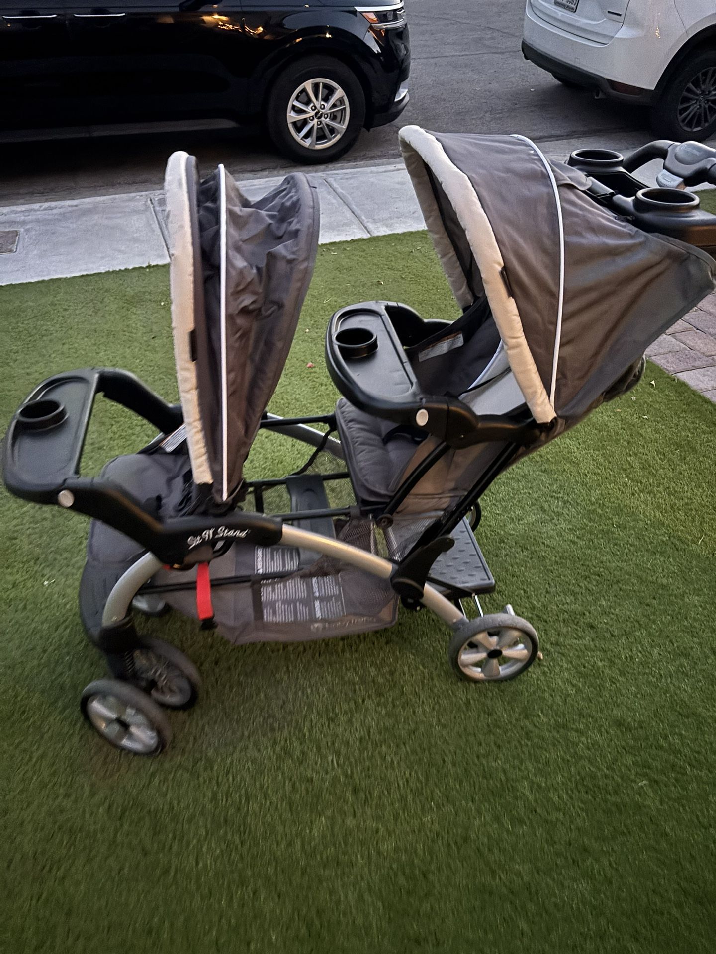 New Double Stroller Baby trend