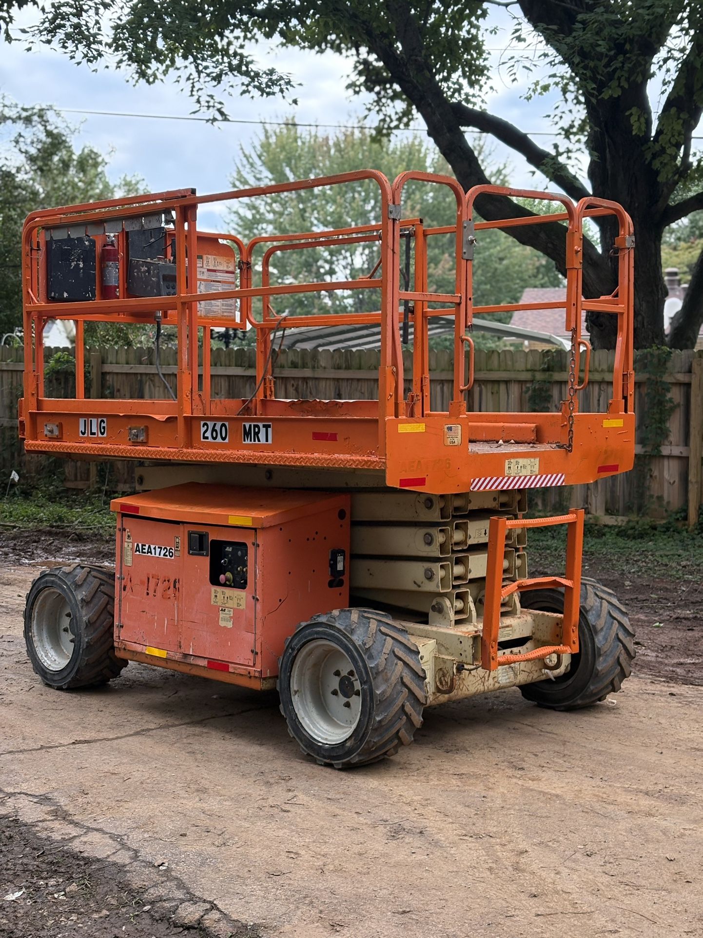 2015 JLG 260MRT Diésel Scissor Lift