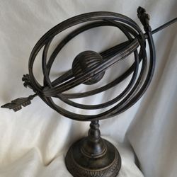 Statue