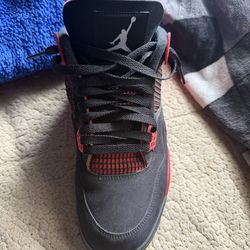 Jordan 4s