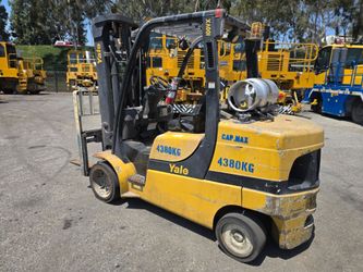 Yale GLC100VX Cushion Tire Forklift