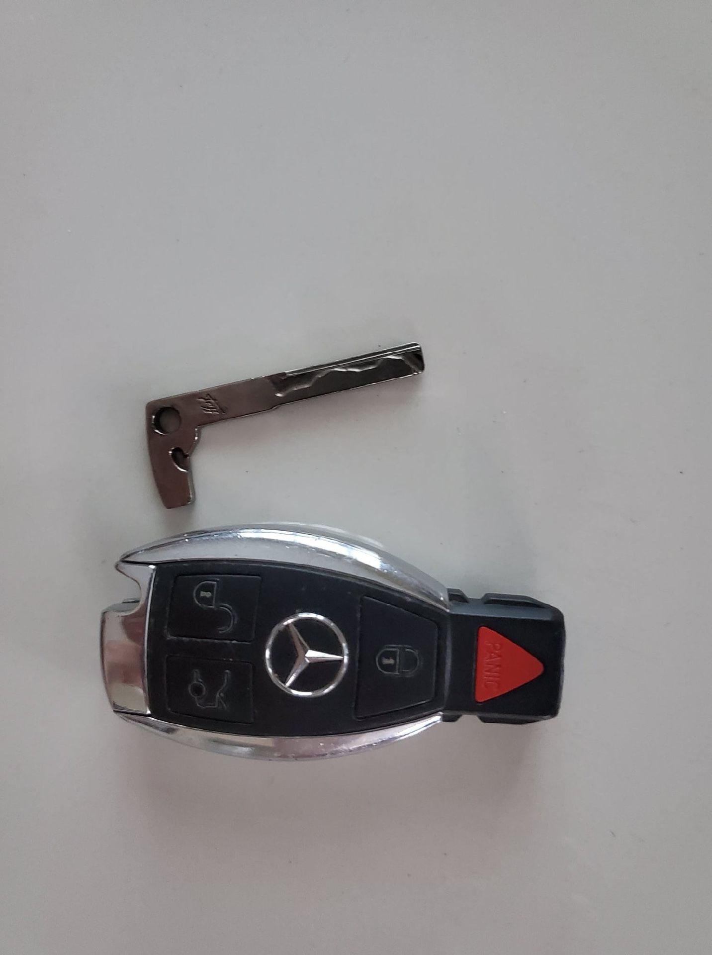 Mercedes Benz Key Fob with Key ORIGINAL