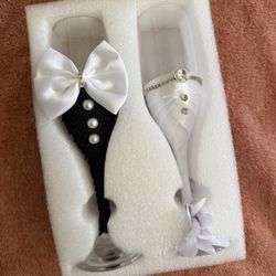 Wedding Champagne Flute Set
