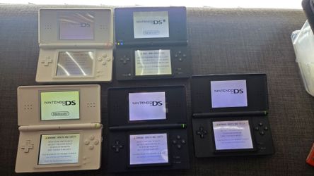 Nintendo DS Lite Lot