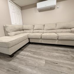 Beige Right Arm Coach