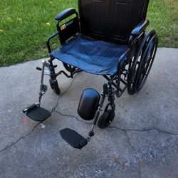 Everest & Jennings Adult Wide Wheelchair ♿️ 