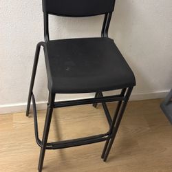 Bar Chair 2