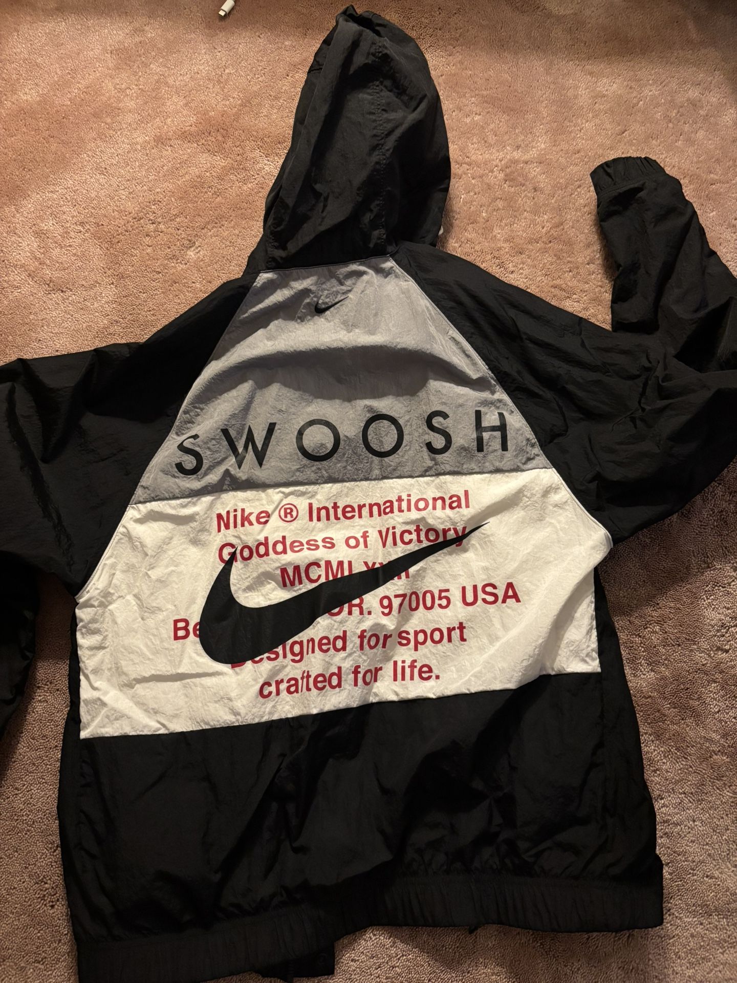 Nike Swoosh Limited Edition Windbreaker Men’s Size S