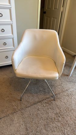 Desk chair