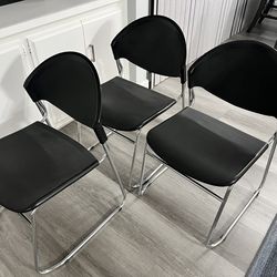 3 Chairs in Great Condition