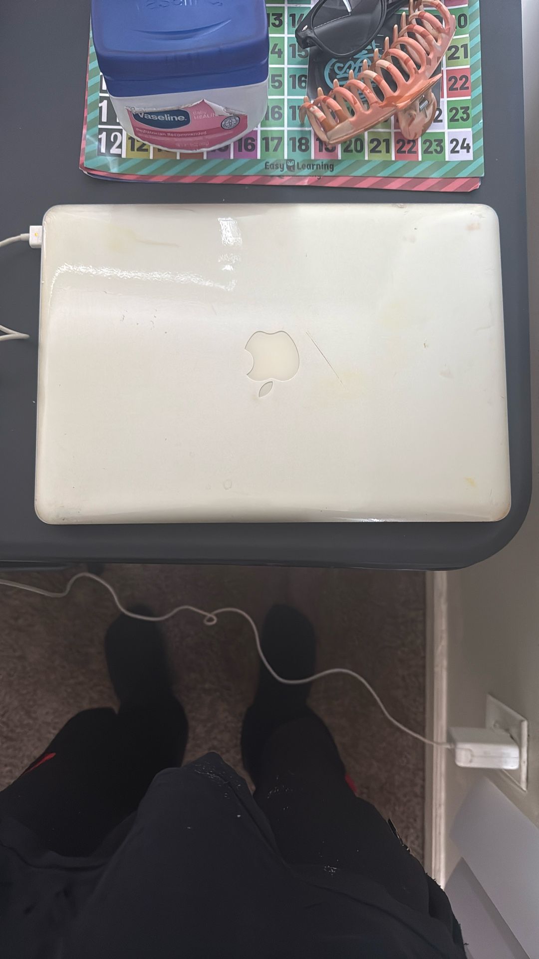 Apple Laptop
