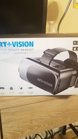 Art + Vision VR headset