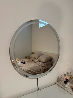 Vanity light (3tone lighting)