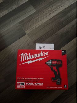 Milwaukee M18 impact gun