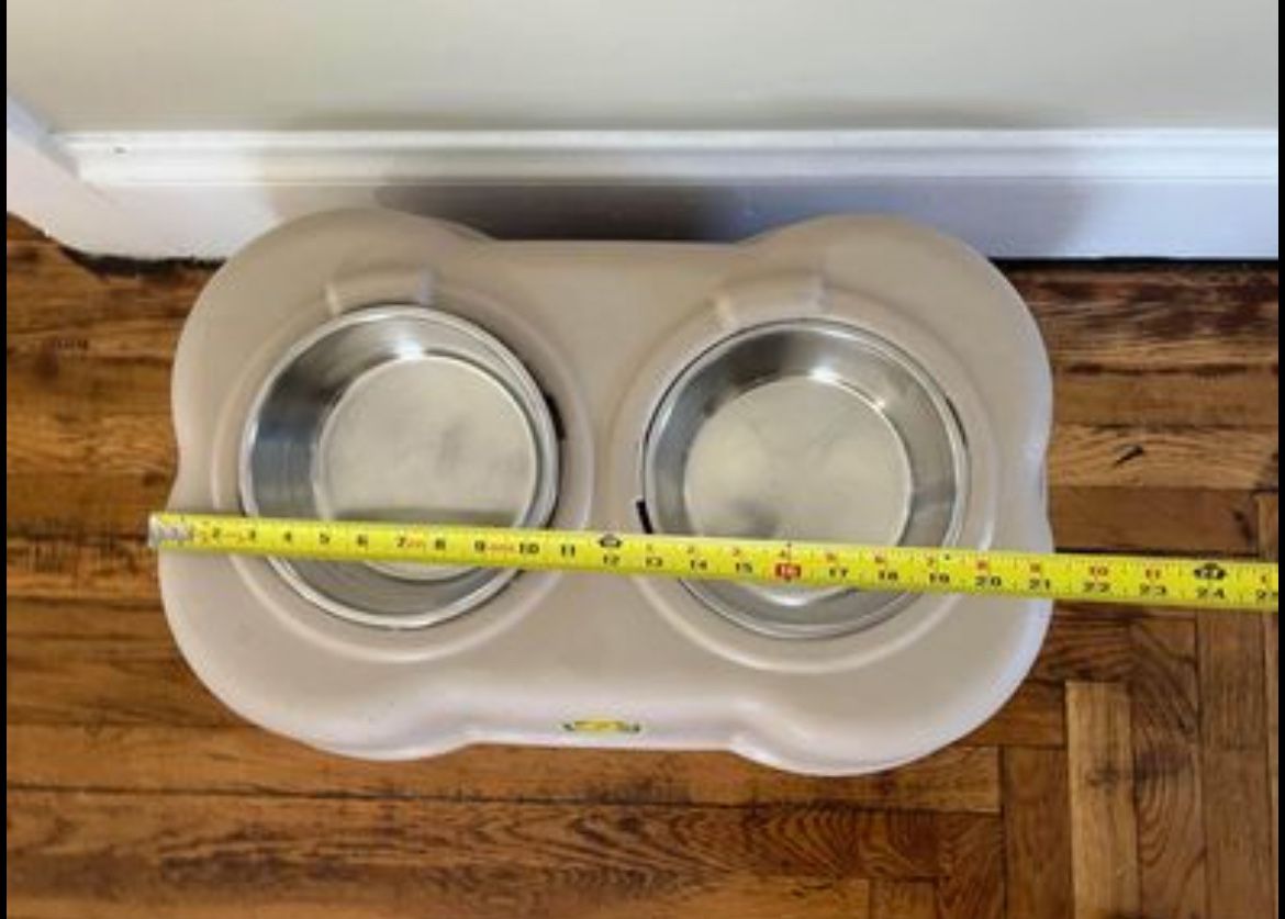 dog foods/water srorage feeder