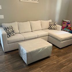 White Greyish Sectional With Ottoman ‼️new In Stock ‼️
