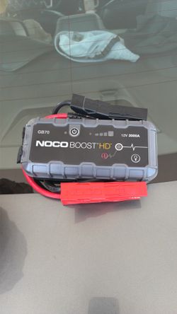 NOCO 2,000 Amps 12 Volt Boost Heavy Duty UltraSafe Lithium Jump Starter GB70
