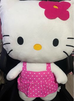 Hello kitty 2ft plush