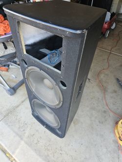 Needs Tweter Speakers 15"