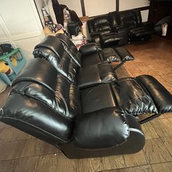 Couch Recliners Set