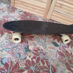 PATINETA..   SKATEBOARD