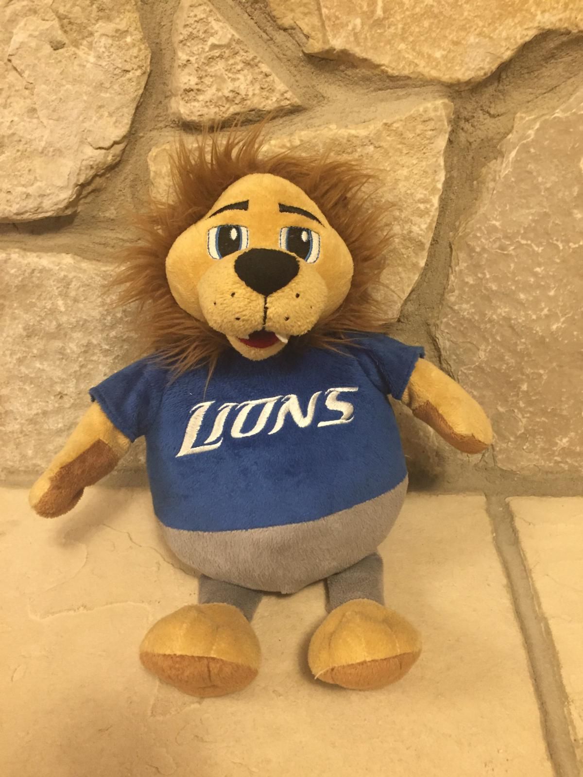 DETROIT LIONS REVERSE STUFFED ANIMAL TOY FOOTBALL